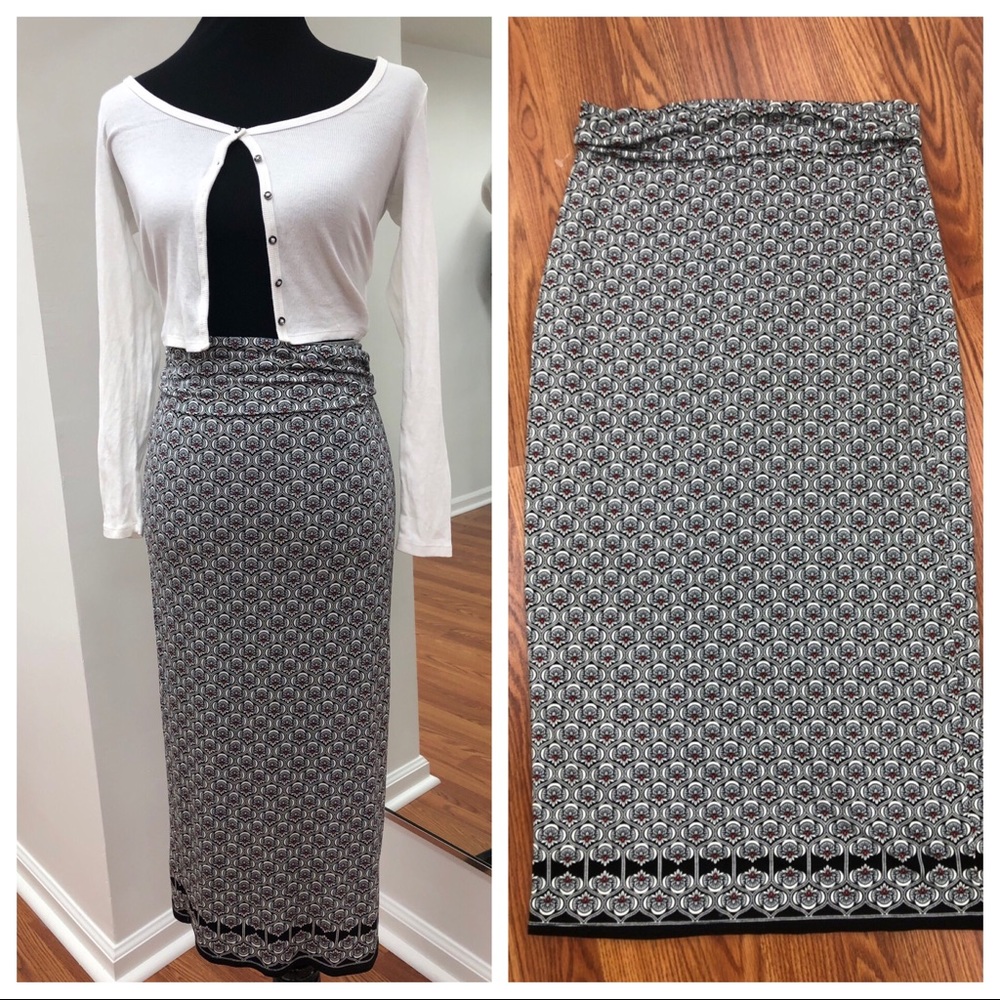 Max Studio midi skirt